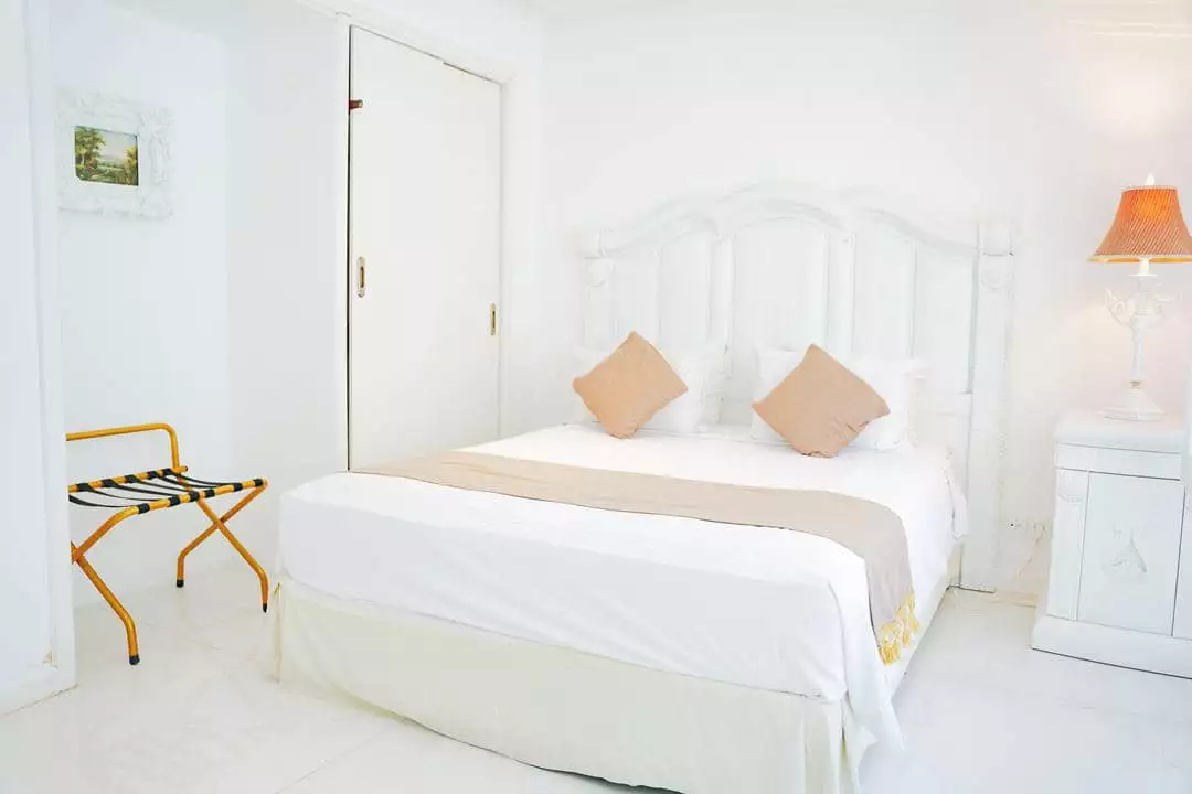 هتل مروارید خزر نور